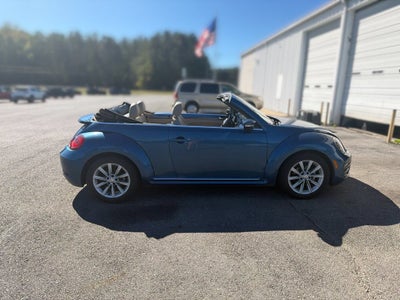 2019 Volkswagen Beetle Convertible Base