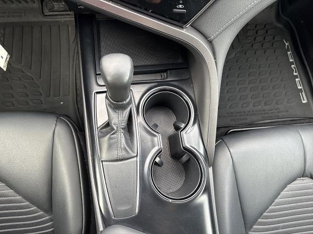 2019 Toyota Camry SE - Photo 16