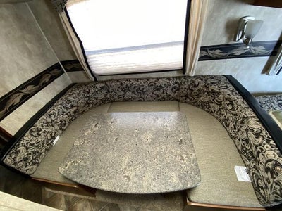 2013 KEYSTONE PASSPORT ULTRA LITE SERIES M-3220 BH