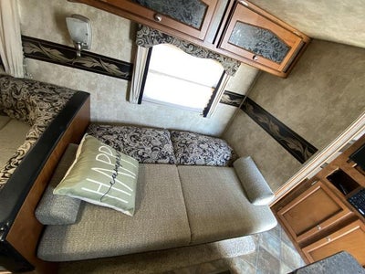 2013 KEYSTONE PASSPORT ULTRA LITE SERIES M-3220 BH