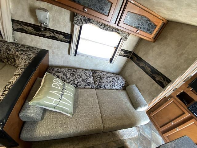 2013 KEYSTONE PASSPORT ULTRA LITE SERIES M-3220 BH