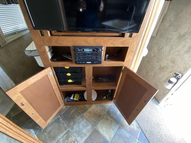 2013 KEYSTONE PASSPORT ULTRA LITE SERIES M-3220 BH