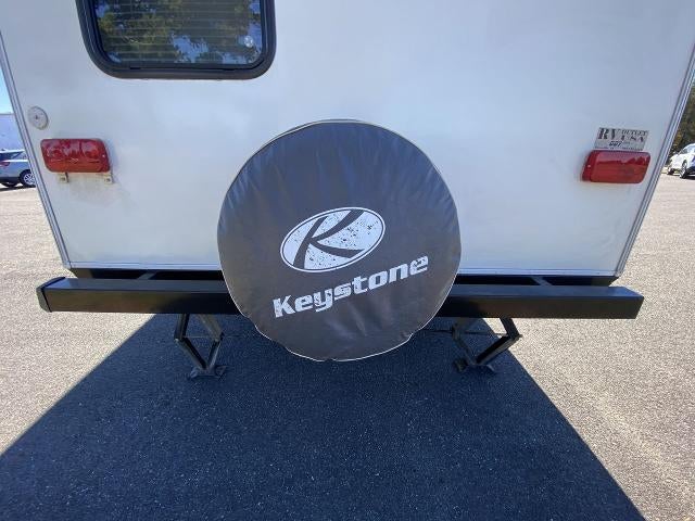 2013 KEYSTONE PASSPORT ULTRA LITE SERIES M-3220 BH