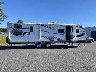 2013 KEYSTONE PASSPORT ULTRA LITE SERIES M-3220 BH