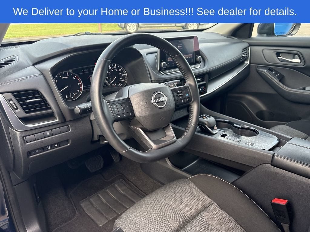 2025 Nissan Rogue SV - Photo 10