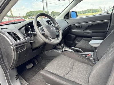 2025 Mitsubishi Outlander Sport Base