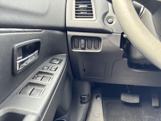 2025 Mitsubishi Outlander Sport Base