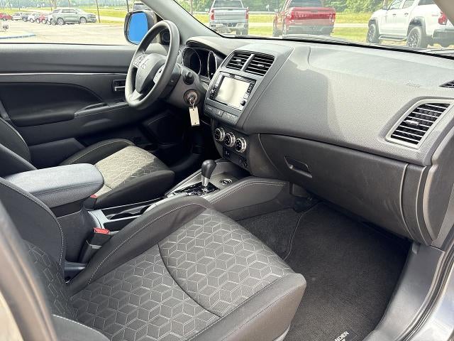 2025 Mitsubishi Outlander Sport Base