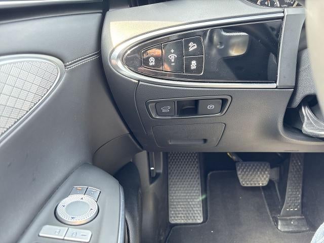 2025 Genesis GV70 2.5T