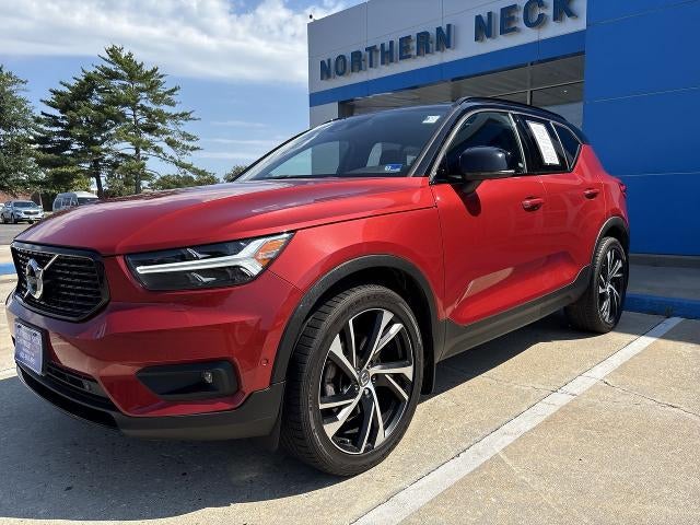2019 Volvo XC40 R-Design